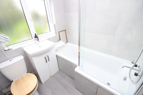 29 Boscombe Road, Worcester Park, KT4 8PJ
