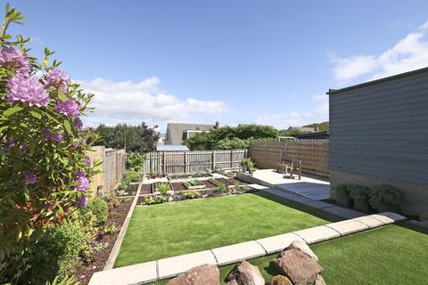 22 Fox Spring Rise, Edinburgh, EH10 6NE