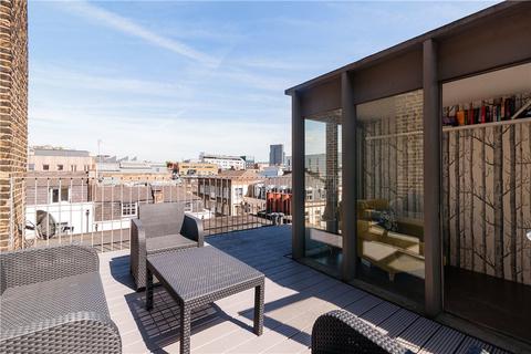 Flat 2, 133 Curtain Road, London, EC2A 3BX