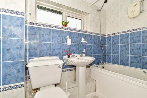 12 Basildon Way, Bewbush, Crawley, RH11 6EE