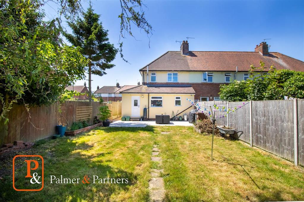 Speedwell Road, Colchester, CO2 2 bed end of terrace house £210,000