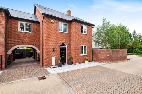 51 Manor Road, Winchester, SO22 5SG
