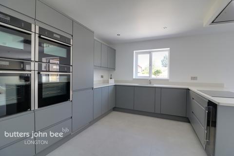 Garden House Aynsleys Drive, Blythe Bridge, Stoke-on-trent, ST11 9HJ