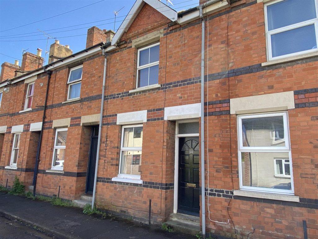 Millbrook Street, Cheltenham 2 bed house £249,995