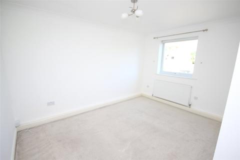82 Swans Hope, Loughton, IG10 2NB
