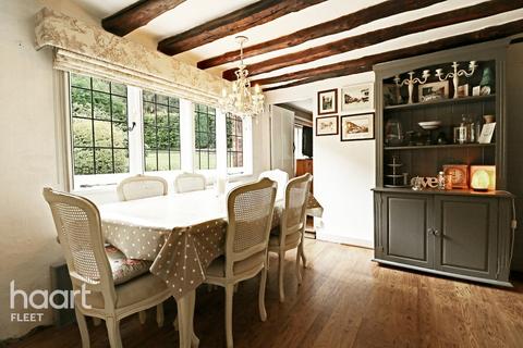 The Old Blacksmiths Cottage Beacon Hill Road, Ewshot, Farnham, GU10 5BZ