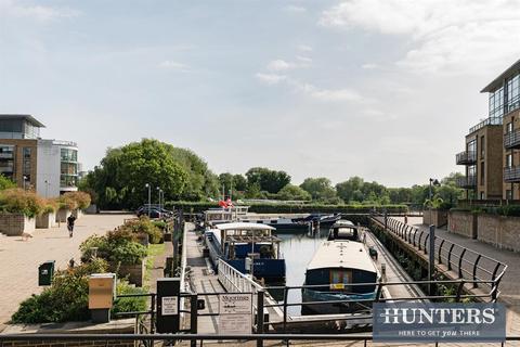 Apartment 43, 2 Point Wharf Lane, Brentford, TW8 0EA