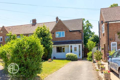 167 Mullway, Letchworth Garden City, SG6 4BG