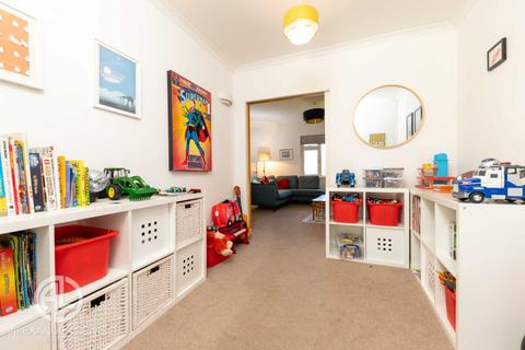 167 Mullway, Letchworth Garden City, SG6 4BG