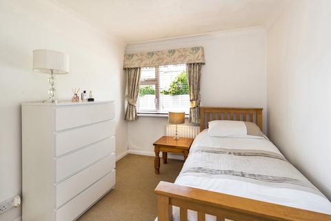 2 Mayfield, Bexleyheath, DA7 4DH