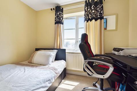 28 Hazel Close, Witney, OX28 1EL
