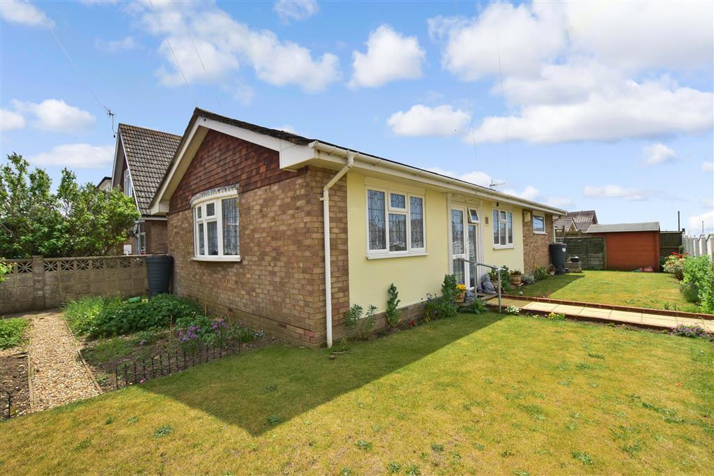 Arundel Road, Peacehaven, East Sussex 3 bed detached bungalow for sale