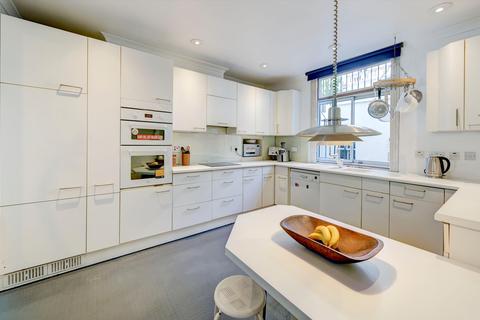 28 Sussex Street, London, SW1V 4RL