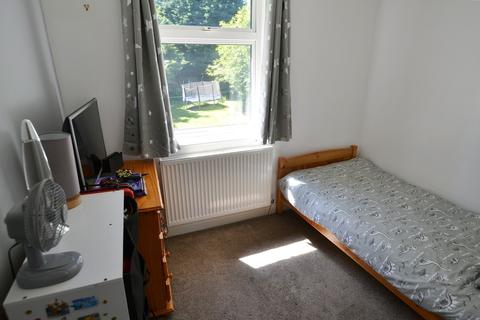 38 Barford Road, Shirley, Solihull, B90 3QR