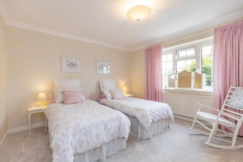 6 Cae Rhedyn, Graig Penllyn, Cowbridge, CF71 7SA