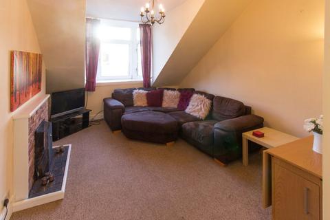 3 bedroom flat to rent, Lamond Place, Aberdeen AB25
