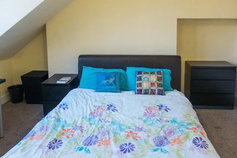 3 bedroom flat to rent, Lamond Place, Aberdeen AB25