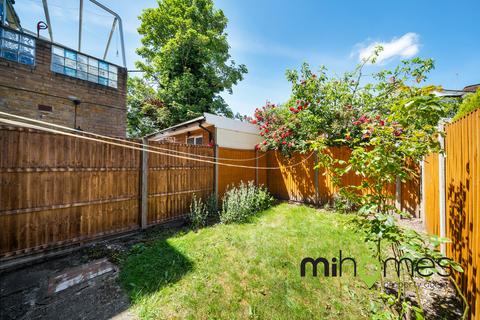 42 Graham Road, London, N15 3NL