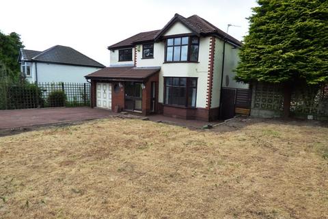 4 bedroom detached house to rent, Ainsworth Avenue, Horwich, Bolton