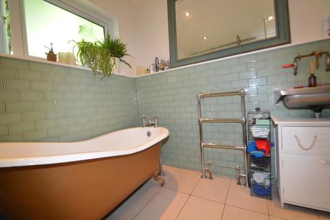 5 Blendon Terrace, London, SE18 7RS
