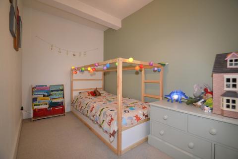 5 Blendon Terrace, London, SE18 7RS