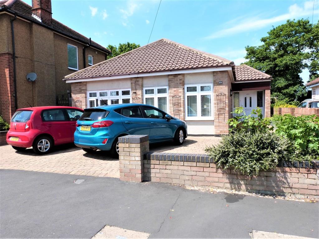 Monkswood Avenue, Waltham Abbey 3 bed detached bungalow £625,000