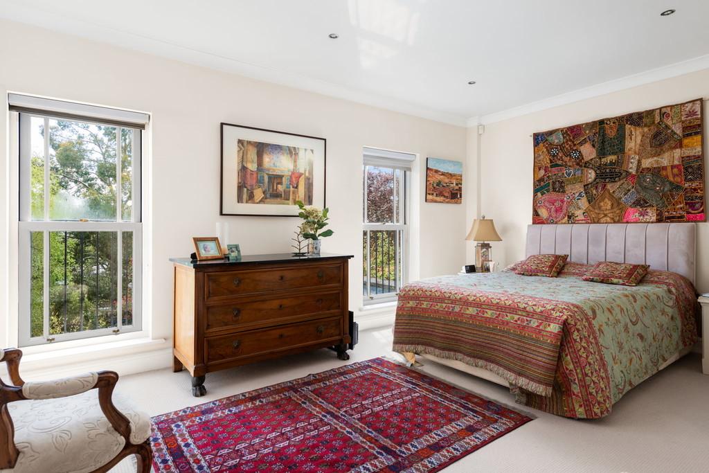 Principal bedroom