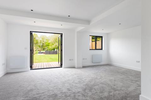 14a Bix Common, Bix, Henley-on-thames, RG9 6BS