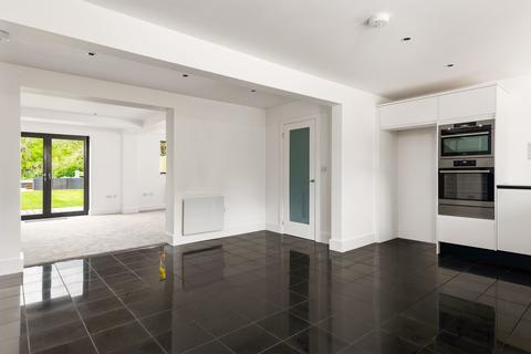14a Bix Common, Bix, Henley-on-thames, RG9 6BS