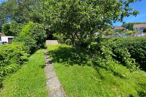 17 Alexander Road, Rhyddings, Neath, SA10 8DY