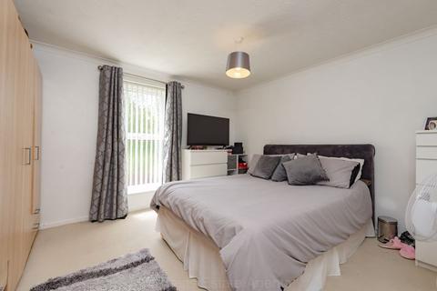 11 Badger Close, Palacefields, Runcorn, WA7 2QW