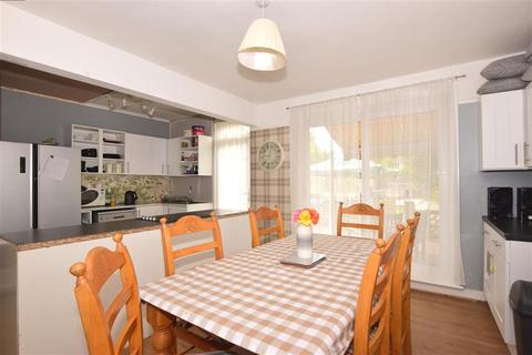 24 Barton Hill Drive, Minster On Sea, Sheerness, ME12 3NE