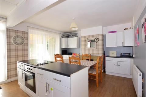 24 Barton Hill Drive, Minster On Sea, Sheerness, ME12 3NE