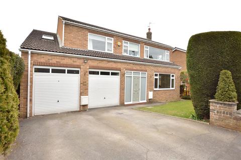 16 Strickland Crescent, Leeds, LS17 8JZ