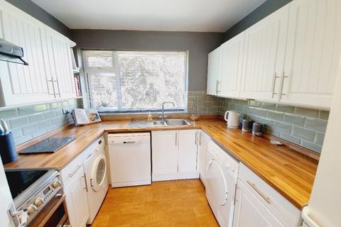 52 Avalon Close, Birmingham, B24 9JY