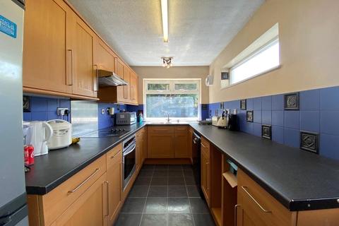 44 Swainstone Road, Reading, RG2 0DX