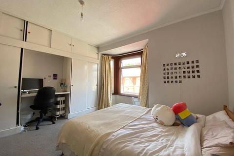 44 Swainstone Road, Reading, RG2 0DX