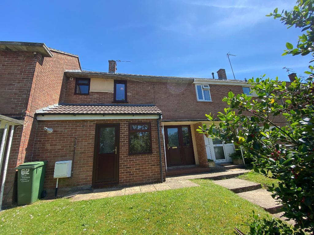 Pinewood Way, Colerne, SN14 8QU 2 bed terraced house £895 pcm (£207 pw)