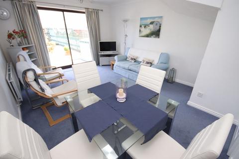 4 Beacons Way, Conwy, LL32 8GN