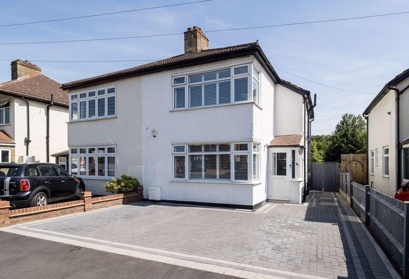 Church Road, Harold Wood, Romford 3 bed semidetached house £450,000
