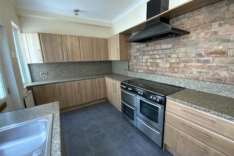 120 Aughton Road, Swallownest, Sheffield, S26 4TH