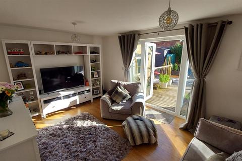 107 Brython Drive, St Mellons, Cardiff, CF3 0GB