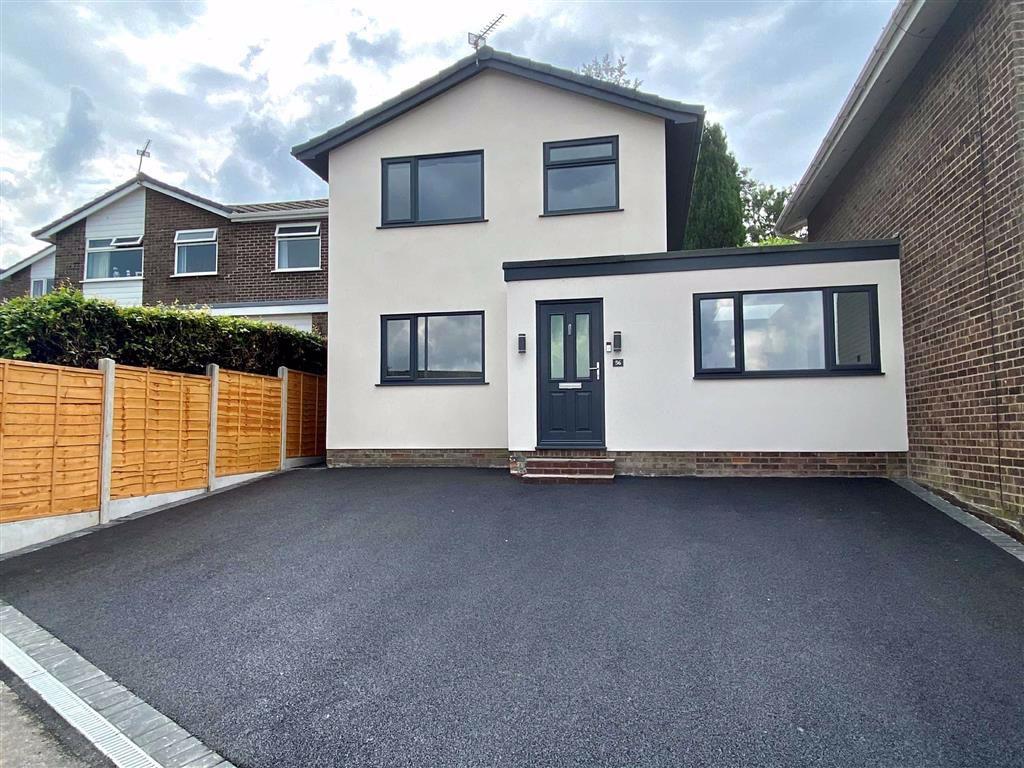 Chantry Road, Disley, Stockport... 3 bed link detached house £360,000