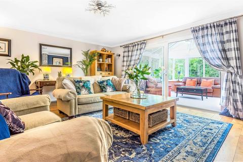 The Ragleighs Lamorrick, Lanivet, Bodmin, PL30 5HB