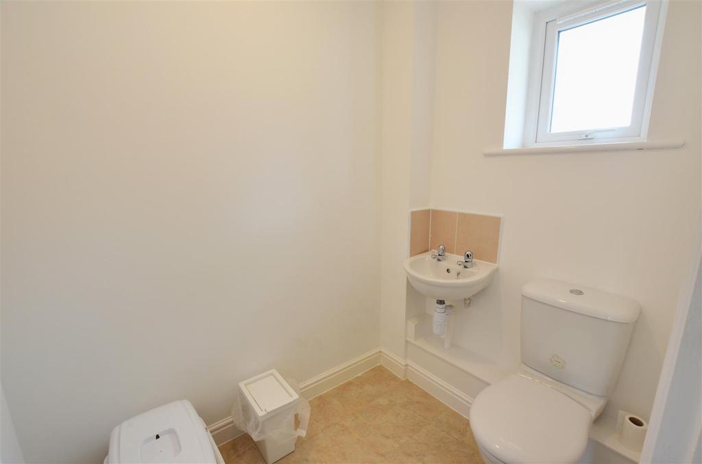 Cloakroom/WC