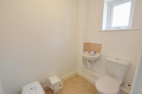 4 Beech Avenue, Whitburn, Sunderland, SR6 7FE