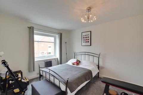 4 Beech Avenue, Whitburn, Sunderland, SR6 7FE