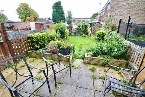 63 Stubsmead, Eldene, Swindon, SN3 3TB