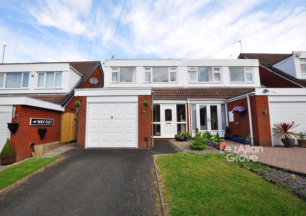 Hamilton Avenue, Halesowen 3 bed semidetached house £275,000