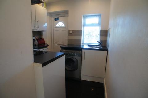 2 bedroom flat for sale - Darby Drive, Waltham Abbey